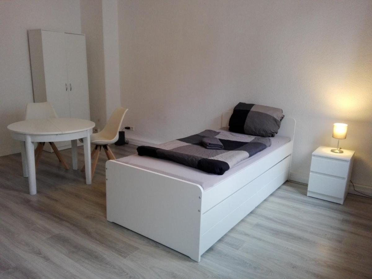 Monteurwohnung Bei Nina Zeitz Εξωτερικό φωτογραφία